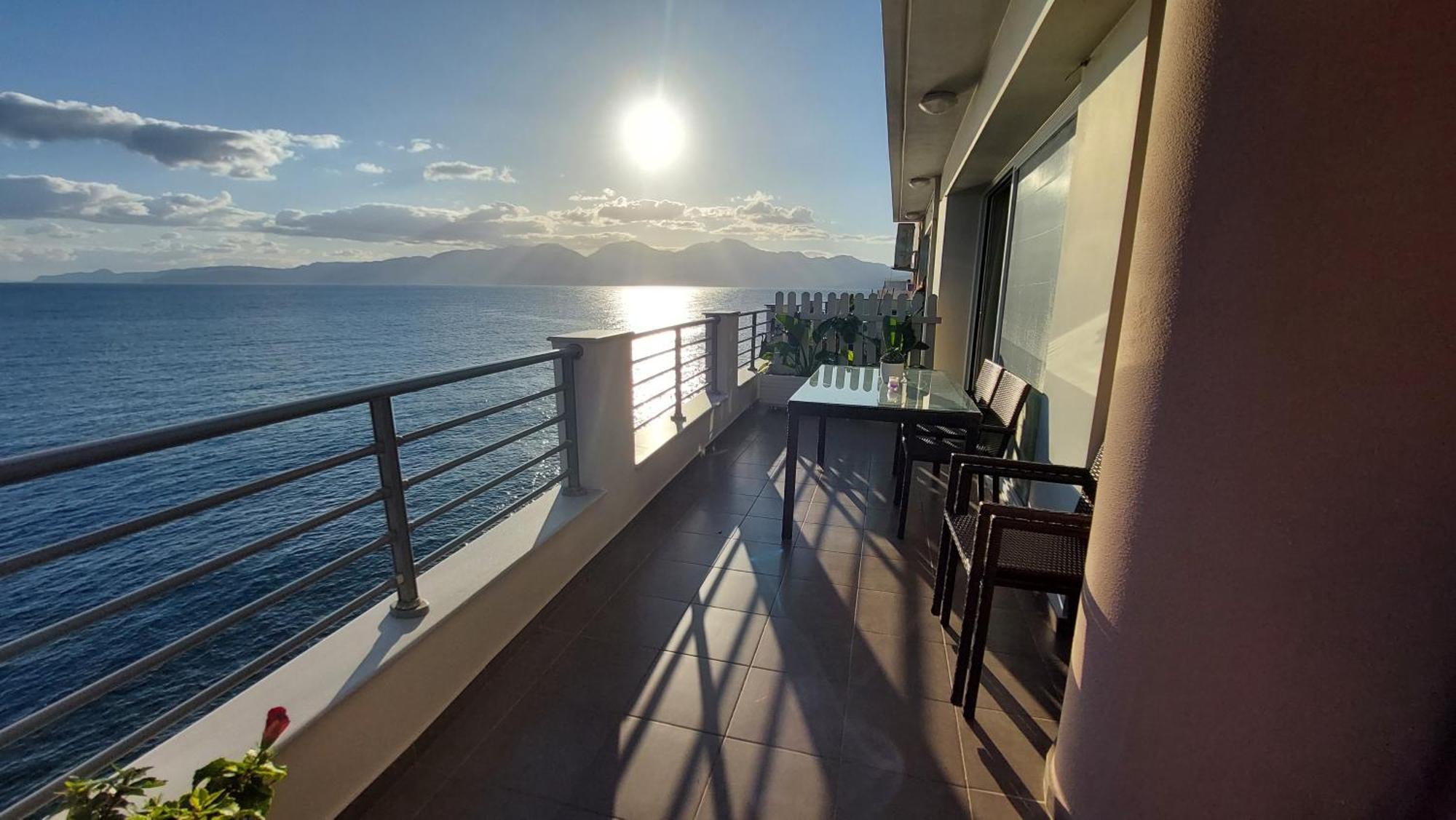 Апартаменты Sea Breeze Агиос-Николаос Экстерьер фото
